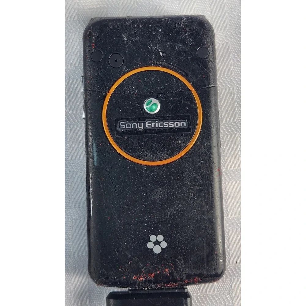 Sony Ericsson Flip Cell Phone Black T-Mobile No SIM